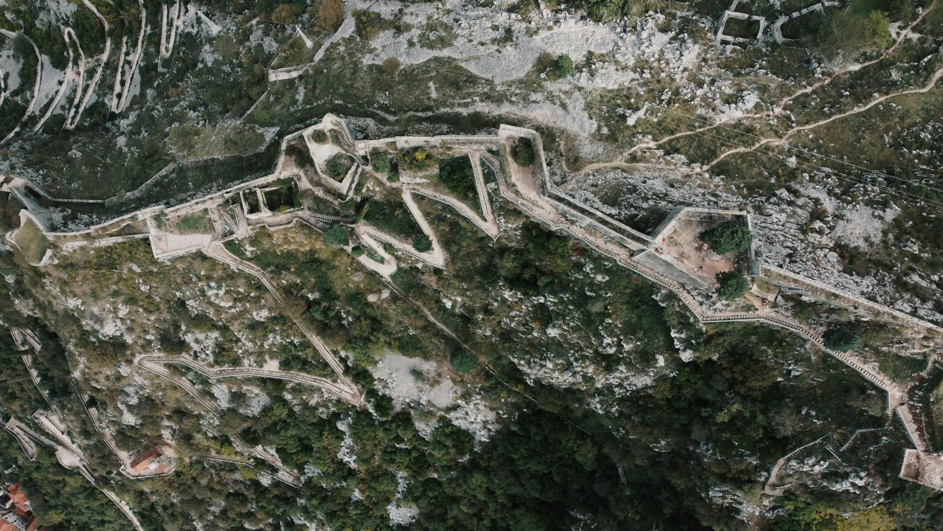 Countering Drone Swarms: Defense Challenges and Limitations