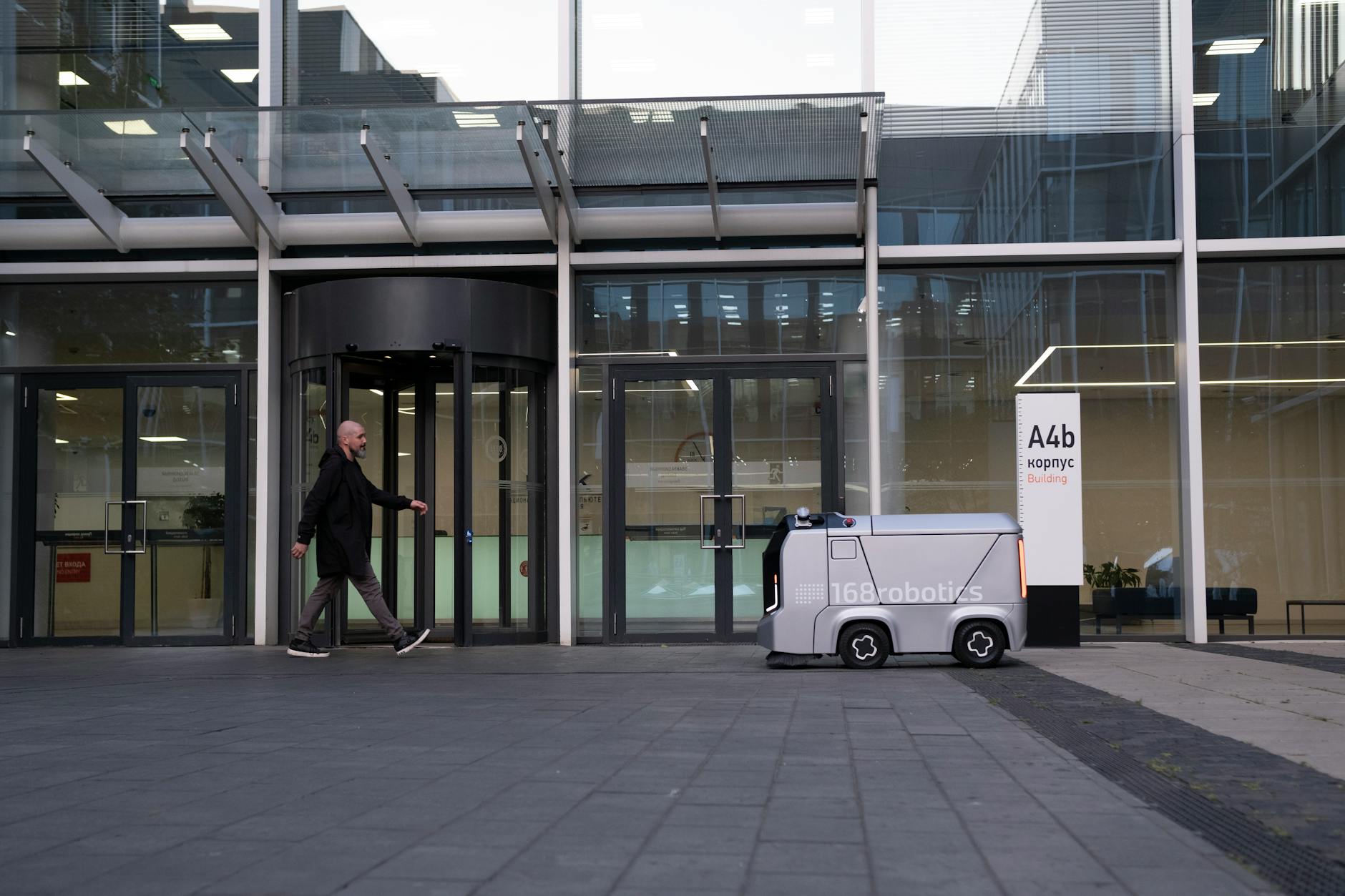 Why Is Arbe Robotics Attracting Hedge Fund Interest in the Robotics Space - Featured image