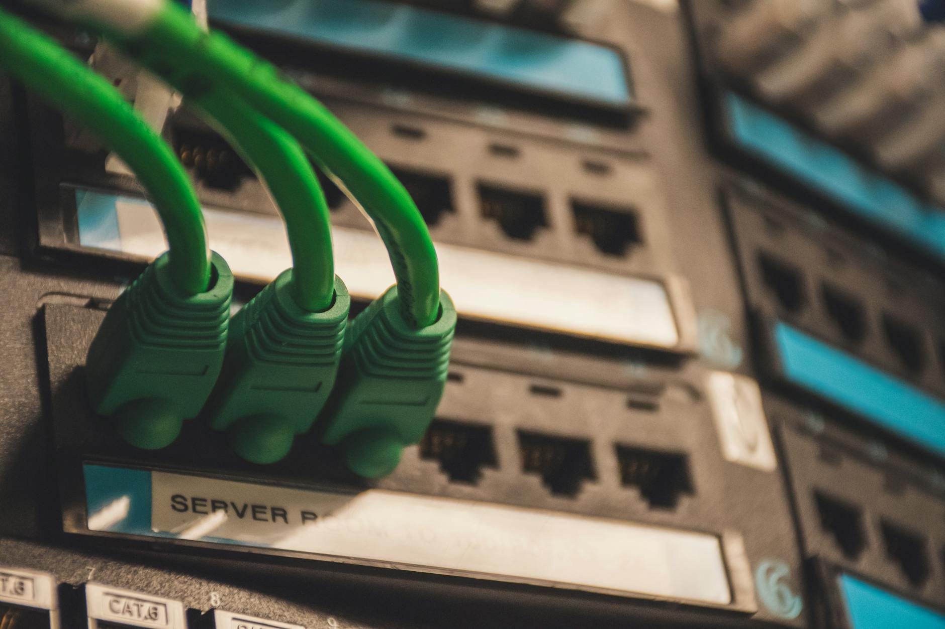 Why Is Edge AI Infrastructure Becoming More Valuable Than the Robots Themselves?
