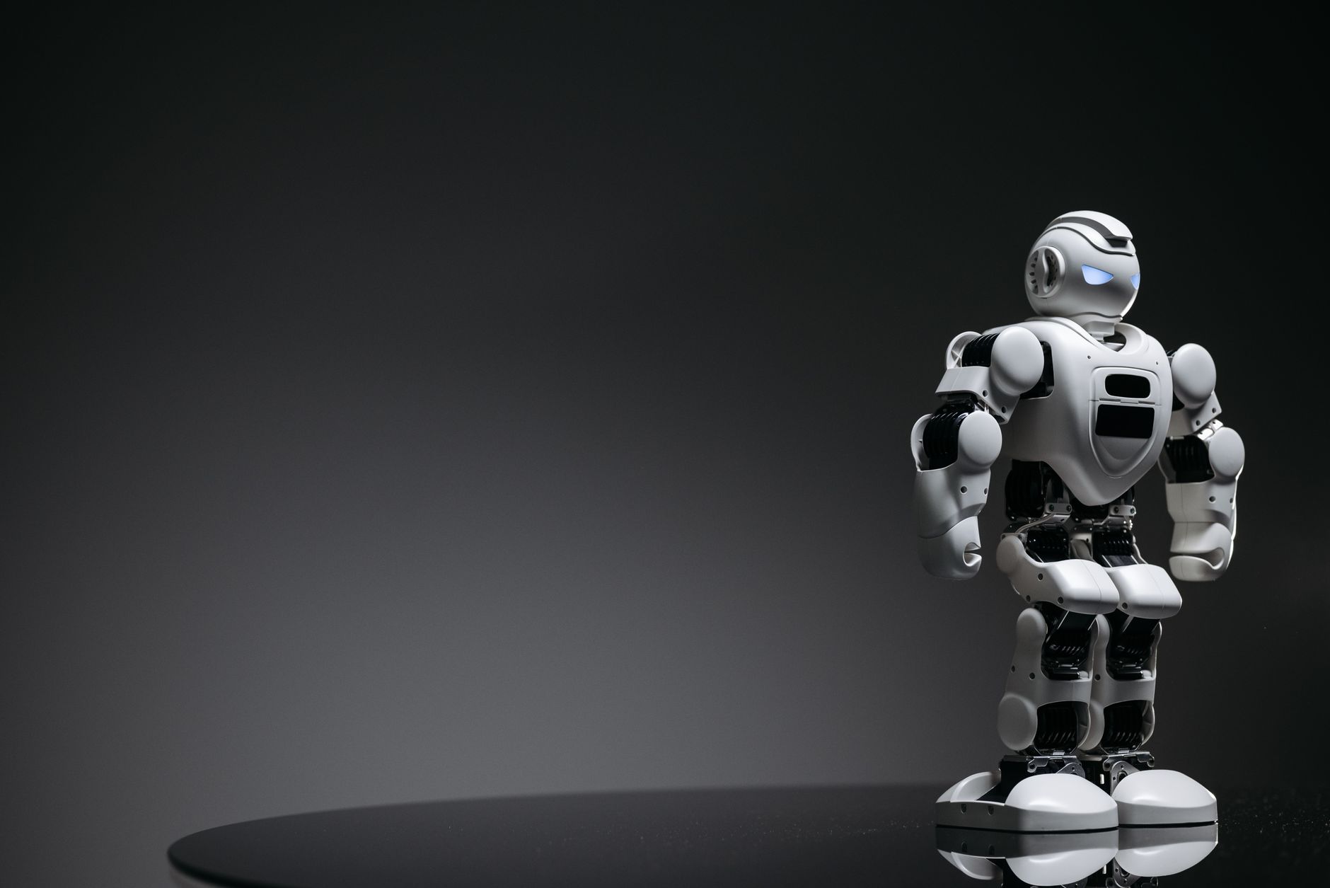Best TV robots: greatest mechanical characters across television history - Featured image