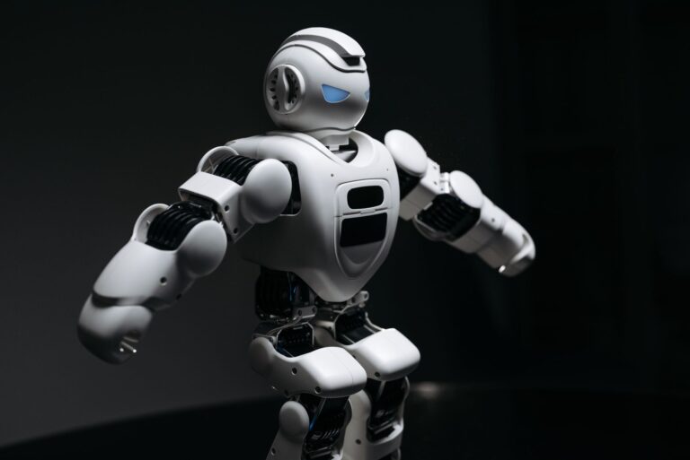NEO humanoid robot video sparks debate about uncanny valley effects in robotics - Featured image