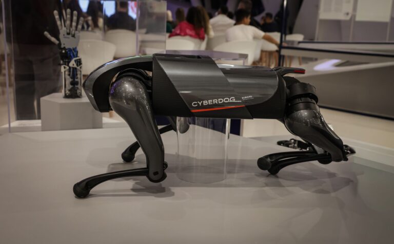 Quadruped Robots Learn Rough Terrain Navigation With New AI Models - Featured image