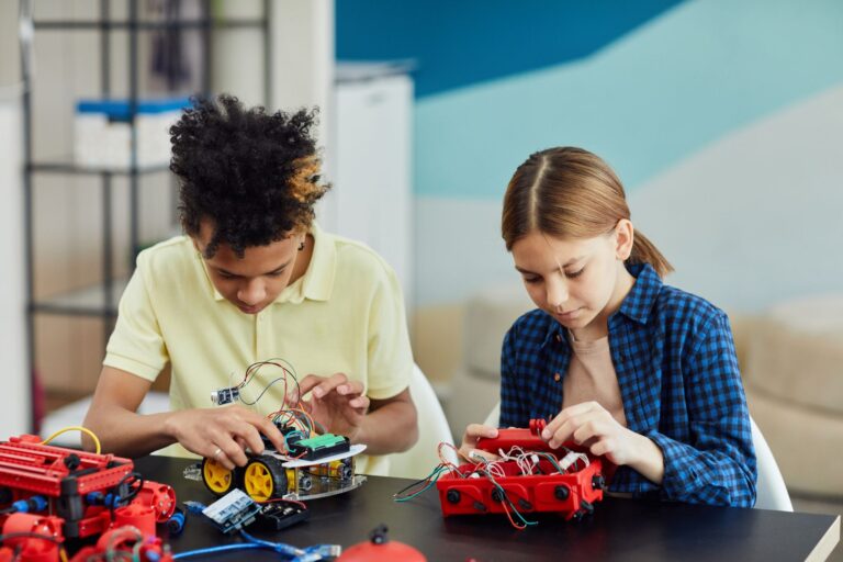 School Districts Pilot Humanoid Robots as Classroom Educator Replacement Initiative - Featured image