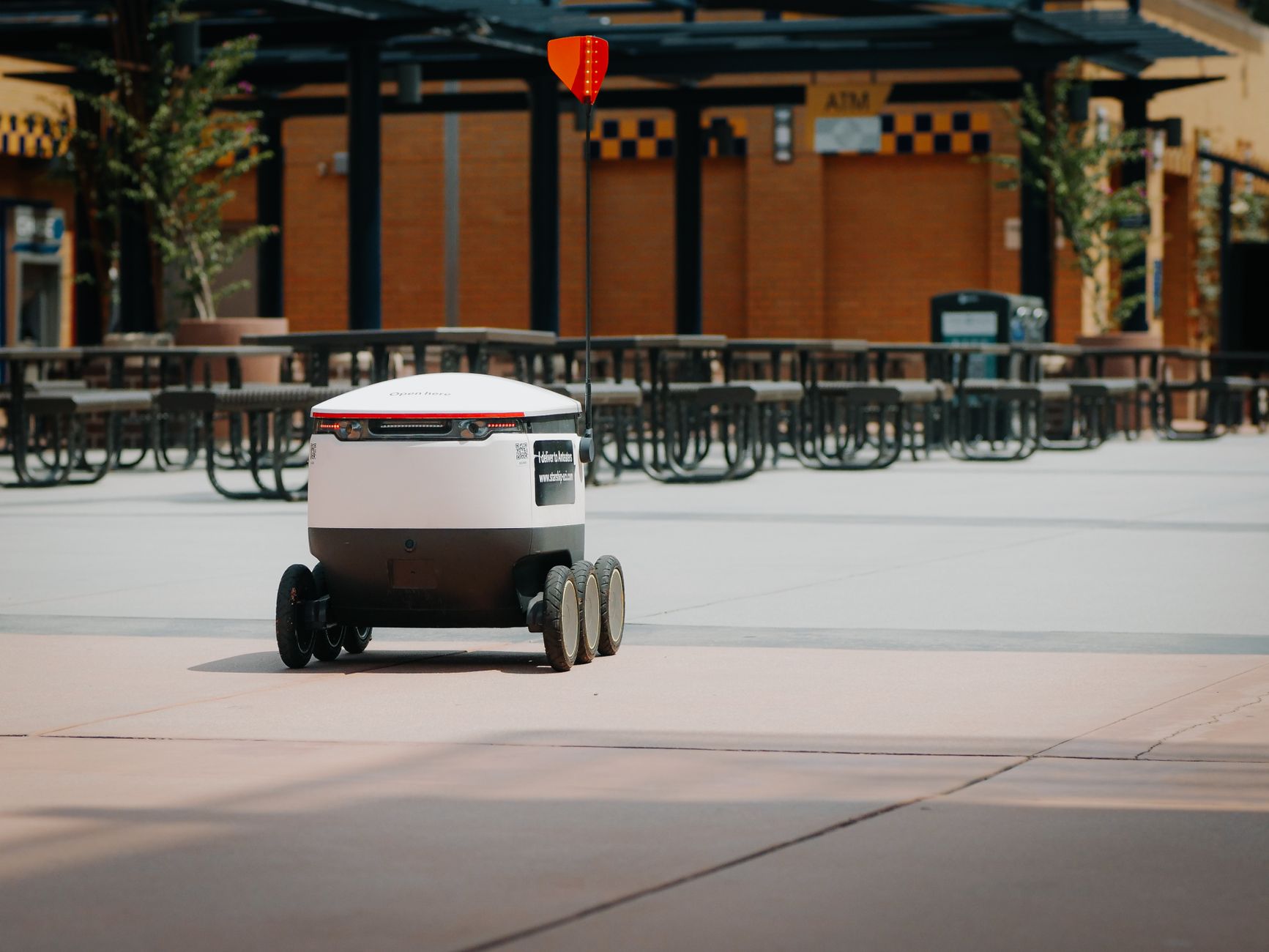 Food and Beverage Robotics September 2026 Update: What Changed, Why It Matters, and What to Watch Next - Featured image